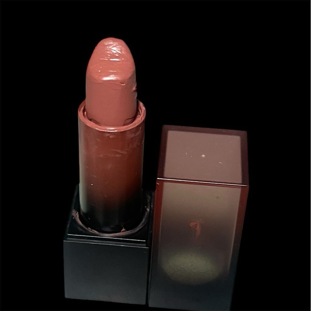 Habibi HUDA BEAUTY Cream Lipstick